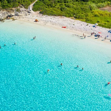 Babis Longos (Paxos)